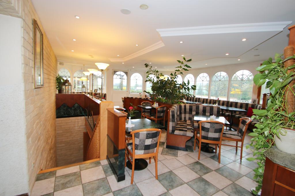 Hotel -Winterfelder Hof Apenburg-Winterfeld Exterior photo
